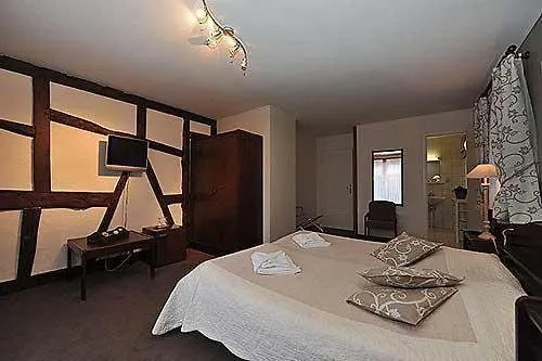 Au Vieux Hetre Hotel 3*